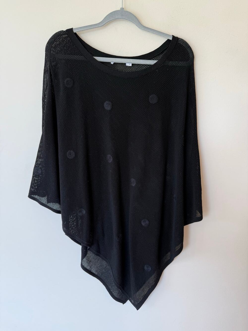 Chico's Lightweight Poncho Blouse Top Women's Size L/XL Black Long Sleeves